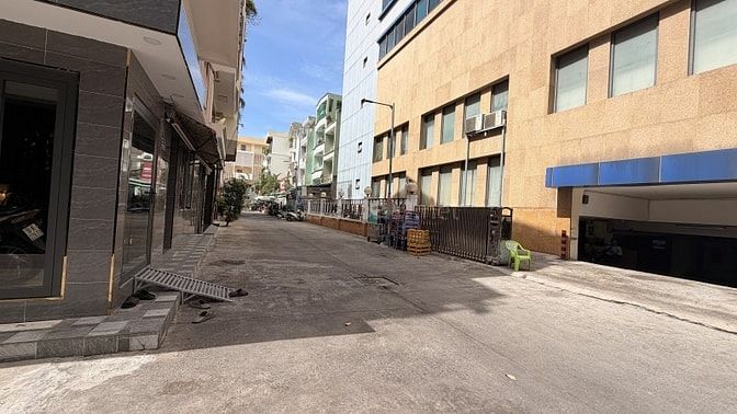 Bán nhà nát tiện xây CHDV cao tầng BÁN ĐẤT QUẬN 5  •  An Dương Vương 