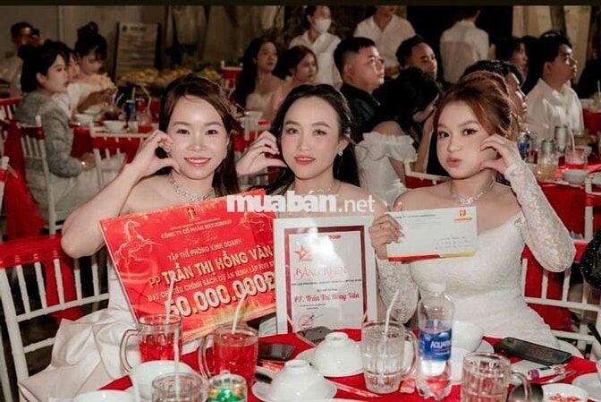 Tuyển nv văn phòng  ko tăng ca nha mấy bạn ơi