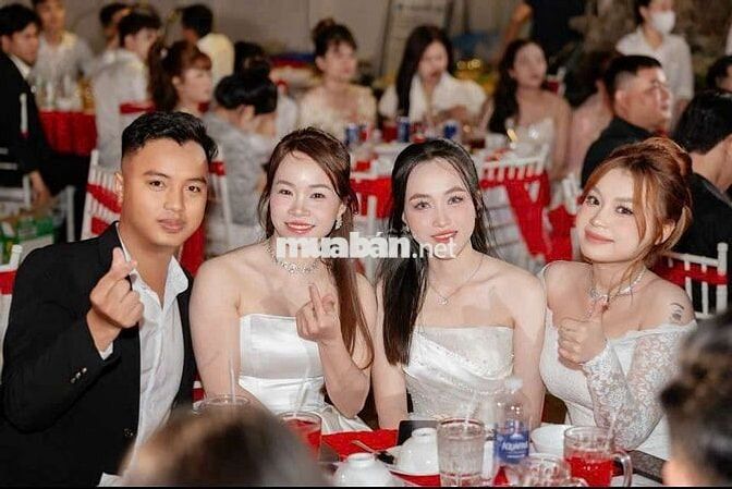 Tuyển nv văn phòng  ko tăng ca nha mấy bạn ơi