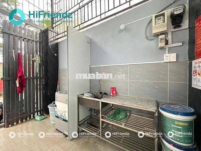 CHO THUÊ MB VỪA KINH DOANH VỪA Ở ĐƯỢC NGAY CẦU VƯỢT NGÃ TƯ GA 65M2