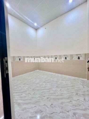 Nhà nguyên căn mới 100% 2phòng sẵn 2máy lạnh KDC Hưng Phú 2