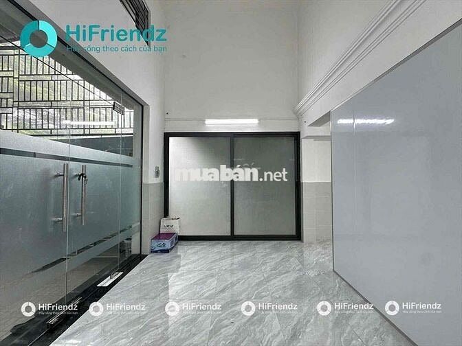 CHO THUÊ MB VỪA KINH DOANH VỪA Ở ĐƯỢC NGAY CẦU VƯỢT NGÃ TƯ GA 65M2