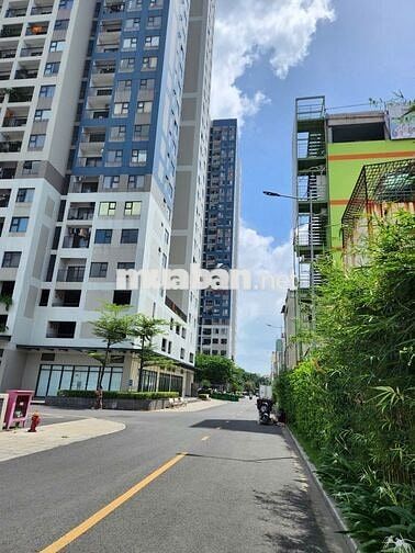 CẦN BÁN GẤP CĂN SHOPHOUSE VỊ TRÍ ĐẸP, KD MỌI NGHÀNH NGHỀ