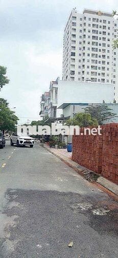 NHÀ CẤP 4 KDC PHÚC ĐẠT DT 60M GẦN BẾN XE TÂN ĐÔNG HIỆP, DĨ AN