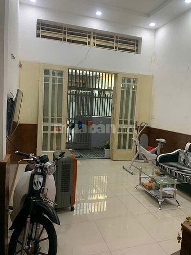 BÁN GẤP NHÀ HẺM THÁI PHIÊN, P.8, QUẬN 11