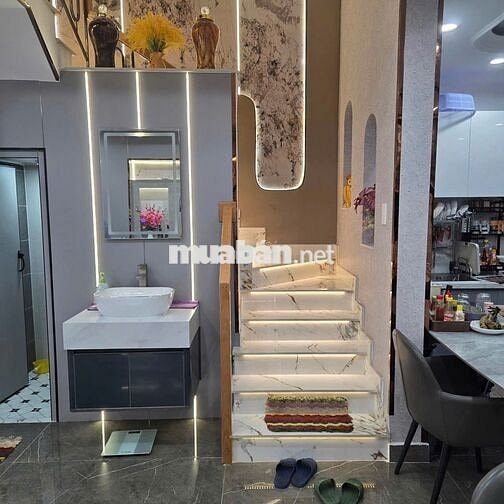 SIÊU PHẨM PHÂN KHÚC 6TỶ - GẦN SÂN BAY- HẺM BA GÁC