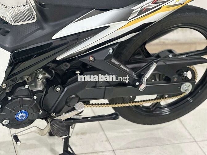 Yamaha Exciter 135 2010 Trắng đen
