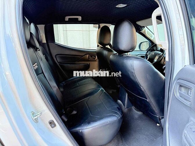 Mitsubishi Triton AT 2022