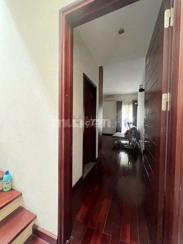 Mặt ngõ ôtô kinh doanh cách phố Liễu Giai 20m, DT 100m2, MT 5m 