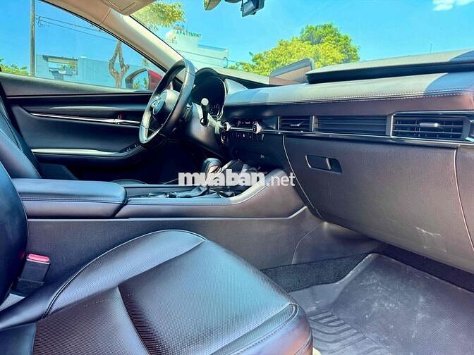 Mazda 3 2024 1.5L Luxury Đỏ 24000 km