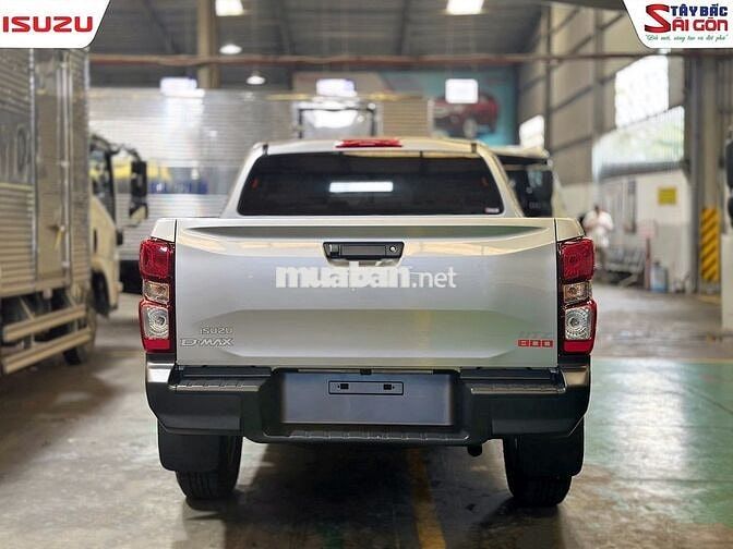 ISUZU DMAX UTZ800 VIN 2025 - GIÁ TỐT NGANG XE LƯỚT