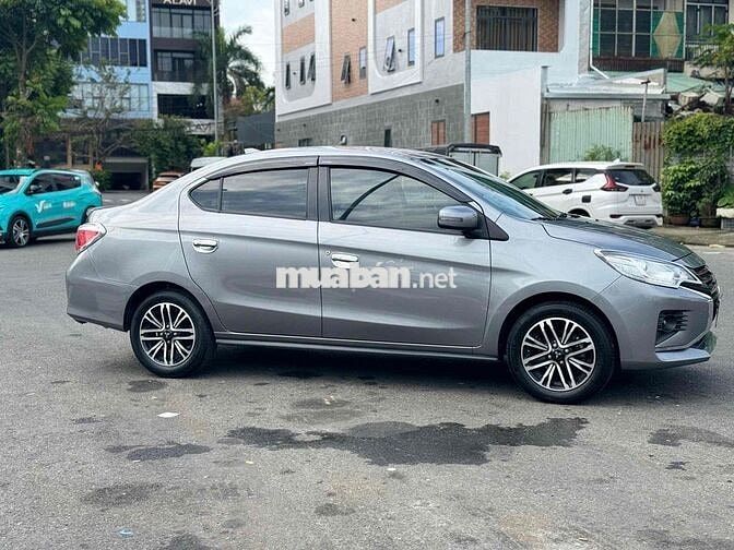Mitsubishi Attrage CVT 2021 80000 km Xám