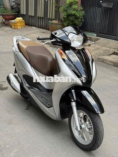 Honda Lead 125cc 2018 Bạc đen