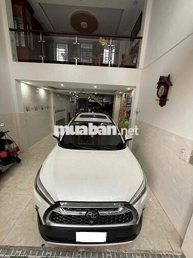Toyota Corolla Cross Trắng