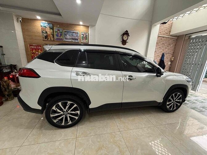Toyota Corolla Cross Trắng