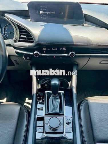 Mazda 3 2024 1.5L Luxury Đỏ 24000 km