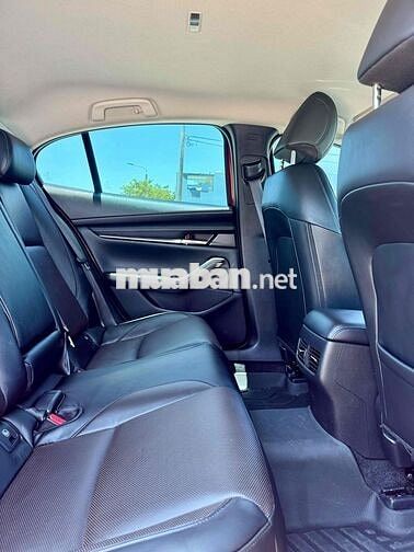 Mazda 3 2024 1.5L Luxury Đỏ 24000 km