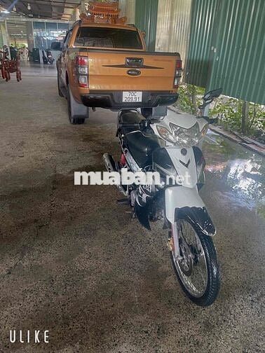 Yamaha Sirius 2012 Đen-Trắng