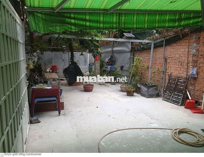 Nhà phố sân vườn ba mặt thoáng, view sông trung tâm Q7