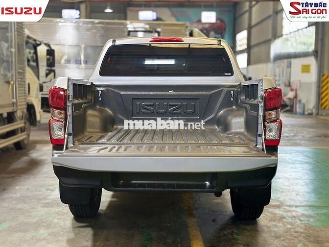 ISUZU DMAX UTZ800 VIN 2025 - GIÁ TỐT NGANG XE LƯỚT