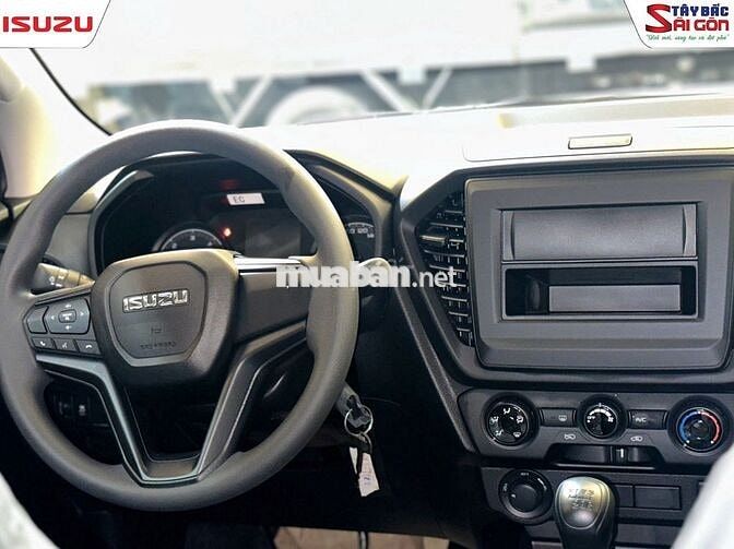 ISUZU DMAX UTZ800 VIN 2025 - GIÁ TỐT NGANG XE LƯỚT