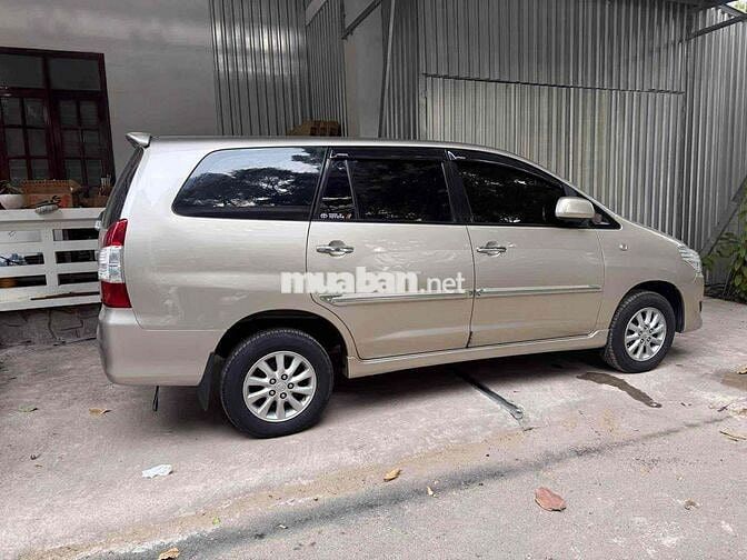 Toyota Innova 2013 G STĐ 97000 km
