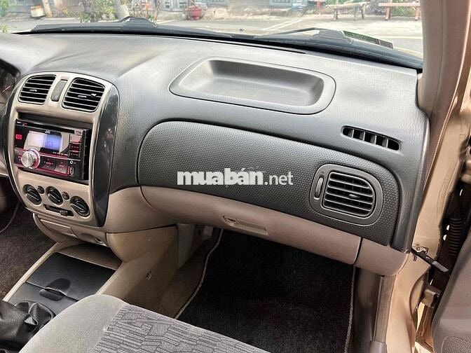 Ford Laser Deluxe 2002 Vàng cát đẹp xuất sắc.