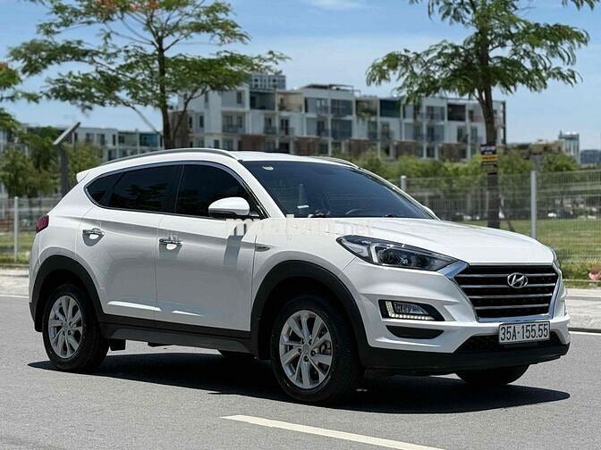 Hyundai Tucson 2020 2.0 AT Trắng