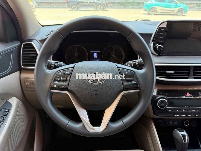 Hyundai Tucson 2020 2.0 AT Trắng
