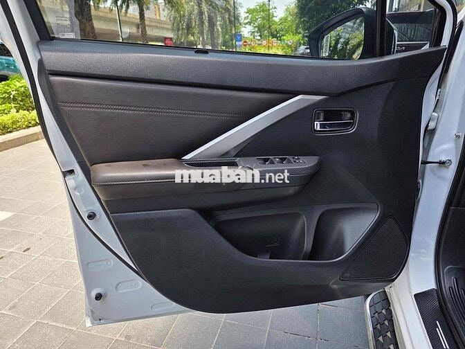 Mitsubishi Xpander 2023 Premium 80000 km