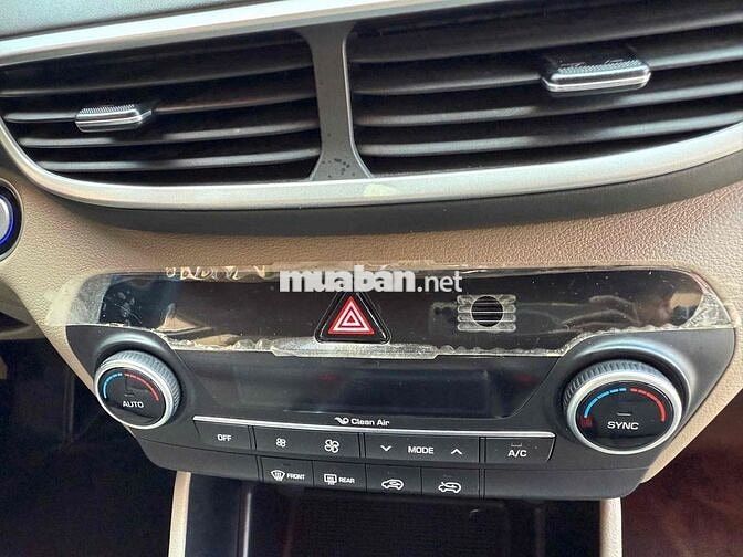 Hyundai Tucson 2020 2.0 AT Trắng