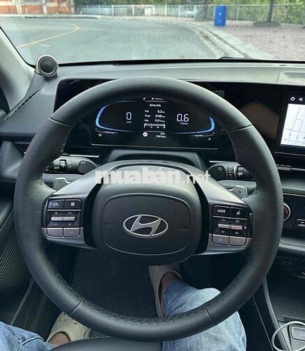 Hyundai Accent 2024 1.4AT Trắng 39000 km