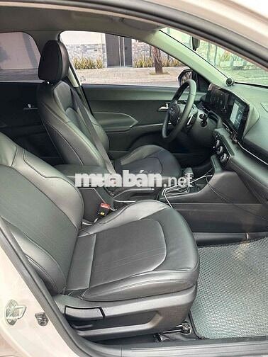 Hyundai Accent 2024 1.4AT Trắng 39000 km