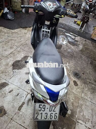 Suzuki Axelo T C 2016 Xanh trắng đen