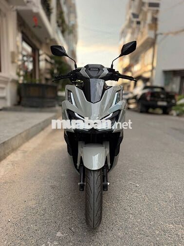 𝐇𝐨𝐧𝐝𝐚 𝐕𝐚𝐫𝐢𝐨 𝟏𝟔𝟎𝐜𝐜 𝐀𝐁𝐒 ODO 2.400km