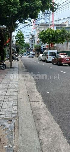 Bán lô đất mặt tiền đường Hoàng Văn Thụ, Phường Nha Trang, hơn 19 tỷ s