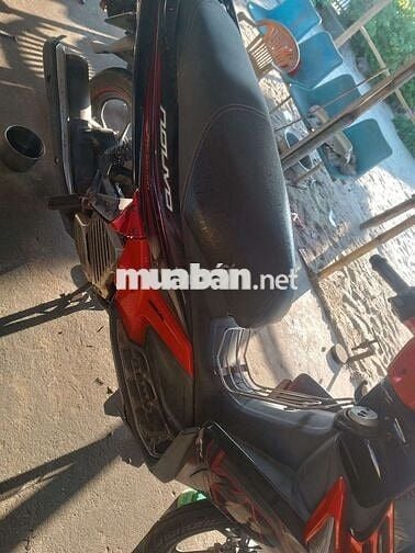 Yamaha Novo 6 Đỏ đen Đã sử dụng