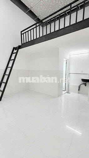 Em còn phòng trống khu vực Tân Uyên giá chỉ: 1trxxxk Nội thất: có sẵn