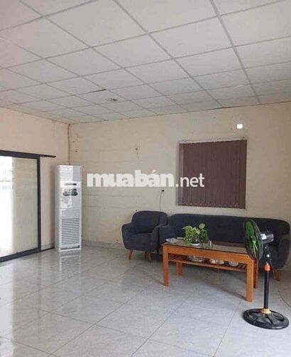 Xưởng Tân Uyên 3500m/130tr Đường Lớn Có PCCC