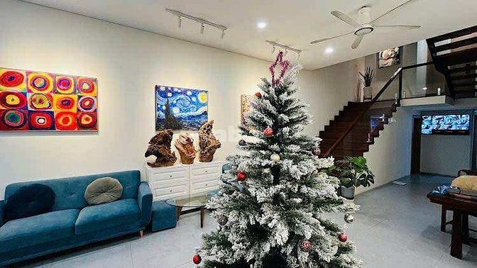 Bán toà Apartment- 8 tầng- MP Tô Ngọc Vân- view hồ-130m2- MT:8m- 79 tỷ
