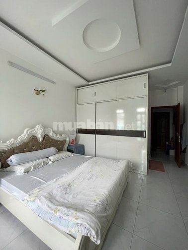 Nhà mới giáp khu tên lửa chủ xây tâm huyết DT: 4x20m 4tầng 7.9tỷ 