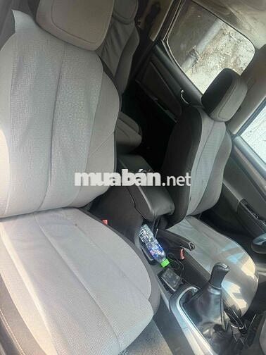 Chevrolet Colorado Nâu Số sàn