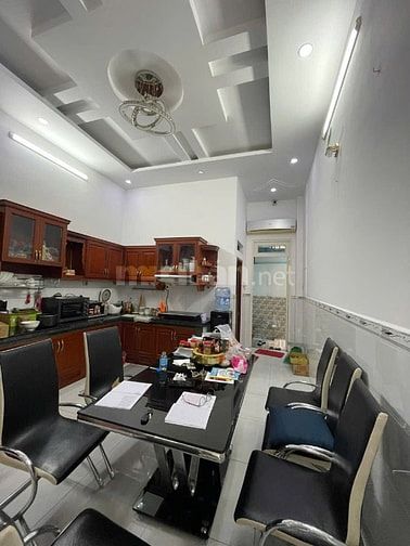 Nhà mới giáp khu tên lửa chủ xây tâm huyết DT: 4x20m 4tầng 7.9tỷ 