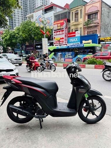 Honda Vision Sport Đen