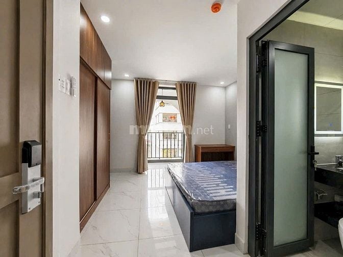 Bán tòa nhà 5 Tấm 22 phòng Ngang 8 dài 19m Có thu nhập 90tr/th