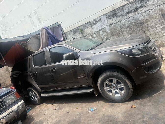 Chevrolet Colorado Nâu Số sàn