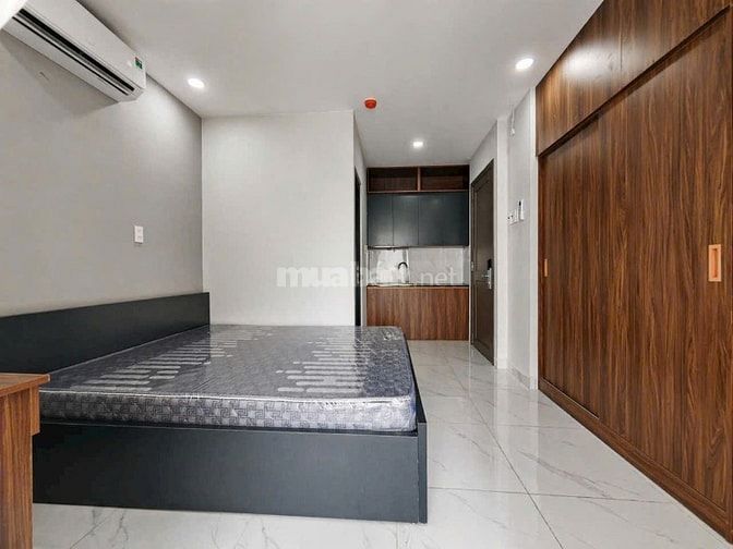 Bán tòa nhà 5 Tấm 22 phòng Ngang 8 dài 19m Có thu nhập 90tr/th