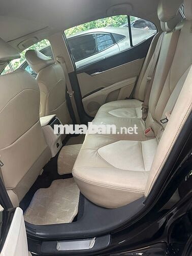Toyota Camry 2020 2.5Q Đen 41.000 km