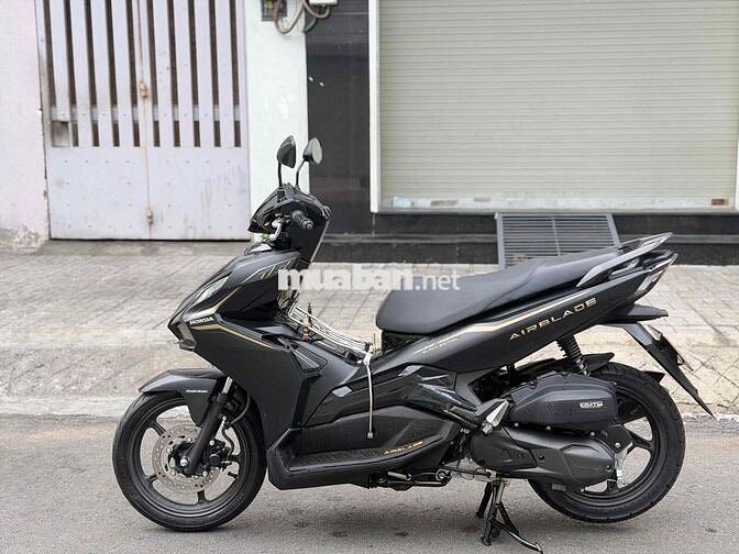Honda Ab 2022 đen nhám bstp 9 chủ