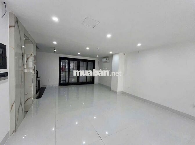 HOT Cho Thuê MB Kinh doanh có WC riêng ngay khu dân cư Lý Phục Man